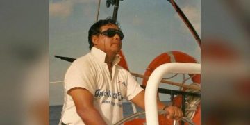 Kisah Heroik  Nakhoda Kapal Andhika Lines Menyelamatkan Perahu Berisi 40 Orang Pengungsi Vietnam yang Nyaris Tenggelam di Laut Kepulauan Filipina