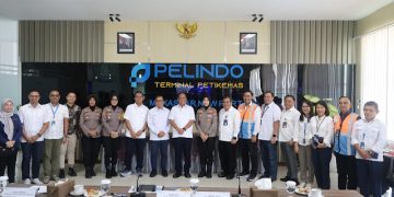 Kunjungan Wamenhub ke Makassar New Port, Simpul Logistik Strategis Kawasan Timur Indonesia
