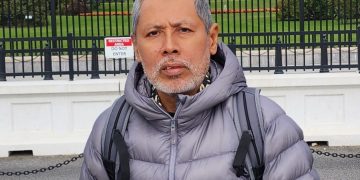 Transportasi Umum Mati Suri, Ojol Jadi Solusi Instan: Saatnya Pemerintah Bangkitkan Angkutan Rakyat!