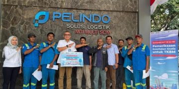 Semarak HUT RI ke-80, MTI Gelar Pemeriksaan Kesehatan Gratis untuk Ratusan TKBM di Jakarta dan Surabaya