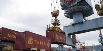 Kinerja Awal Tahun Menguat, Arus Peti Kemas Teluk Bayur Naik 5,3%