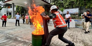 Tingkatkan Kesiapsiagaan Darurat, TPK Kupang Gelar Fire Drill