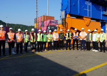 Modernisasi Alat, IPC TPK Panjang Resmi Operasikan QCC 004