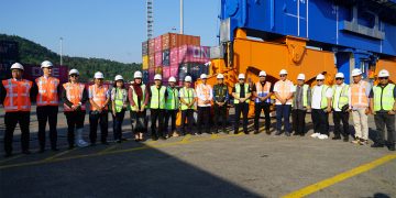 Modernisasi Alat, IPC TPK Panjang Resmi Operasikan QCC 004
