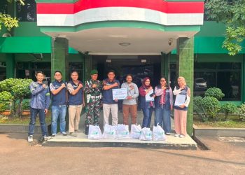 Perkuat Kolaborasi Sosial, Pelindo Regional 2 Tanjung Priok Serahkan 300 Paket Sembako kepada Kodim 0502/Jakarta Utara