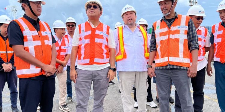 Layanan Peti Kemas TPK Kupang Tetap Berjalan, Perbaikan Alat Dipacu