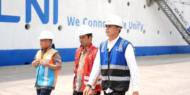 Buka Posko Bersama Kemenhub, PELNI dan Pelindo Tunjukan Sinergi untuk Galang Bantuan Bencana NTT