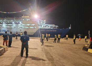 PELABUHAN MAUMERE TETAP LAYANI KAPAL RO-RO DAN PENUMPANG