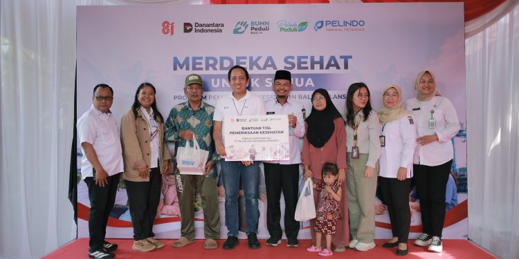 Pelindo Terminal Petikemas Gelar Pemeriksaan Kesehatan untuk 200 Balita dan Lansia di Kawasan Pelabuhan