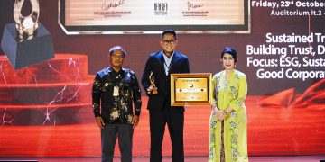 Kedepankan Transparansi Pelaporan, IPC TPK Sabet Platinum Award di Ajang IARA 202