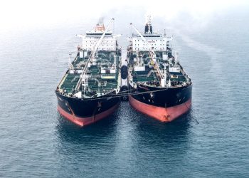 Pelindo Kembali Layani Ship-to-Ship di Nipa, Perkuat Peran Indonesia di Jalur Pelayaran Internasional